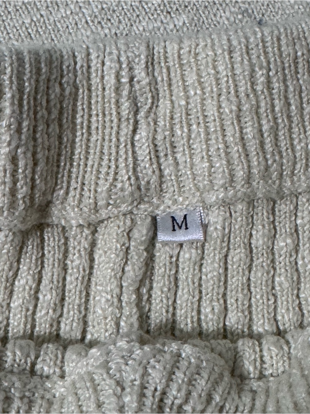 Amazon Cream Knit Set - Picture 3 of 7